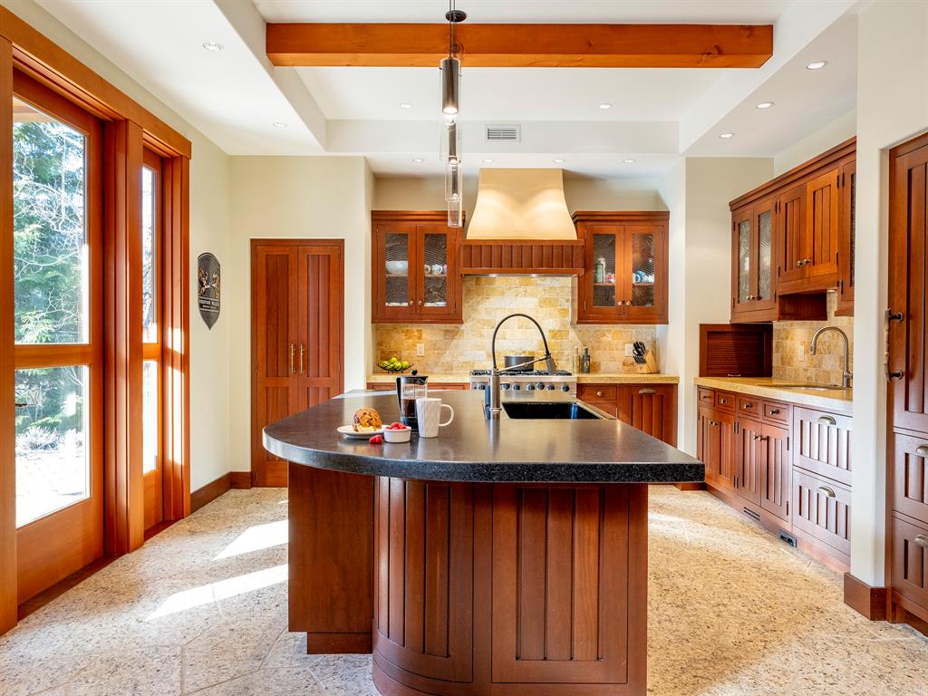 2219 Lake Placid Road