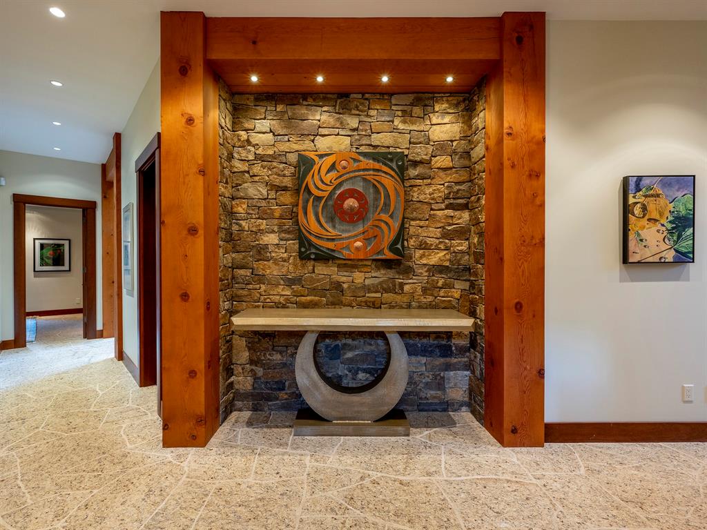 2219 Lake Placid Road