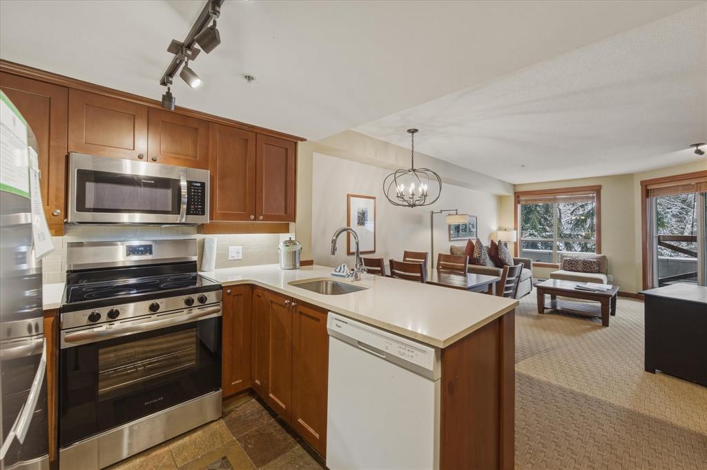 #202 – 4653 Blackcomb Way