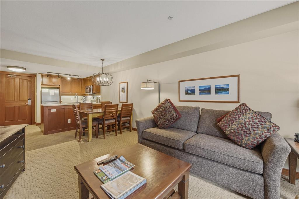 #202 – 4653 Blackcomb Way