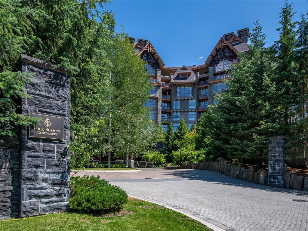 #33 – 4617 Blackcomb Way