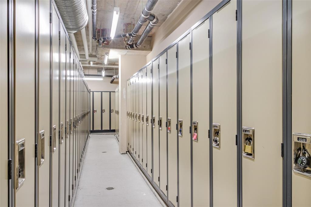 #301B – 2020 London Lane