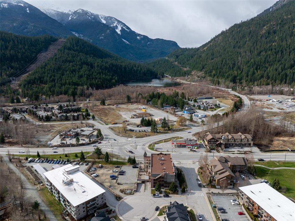 7340 Crabapple Court