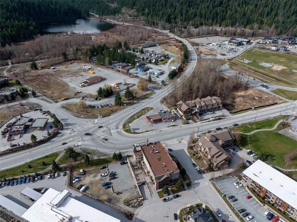 7340 Crabapple Court