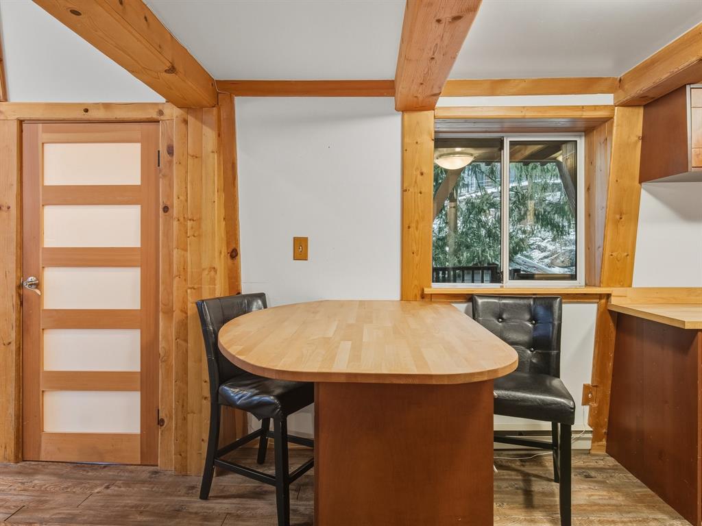 9539 Emerald Drive