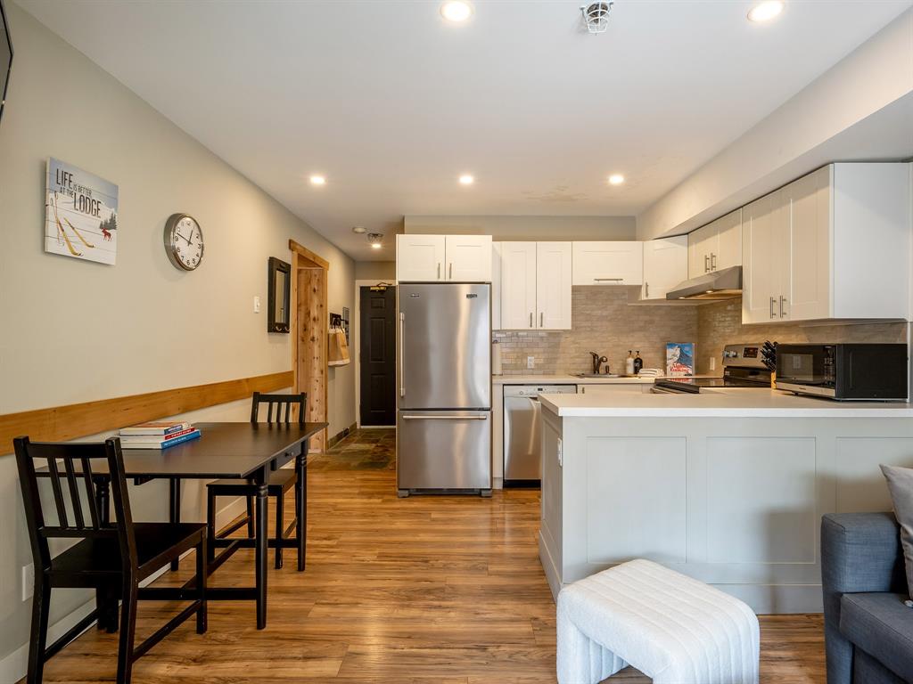 #347 – 4340 Lorimer Road