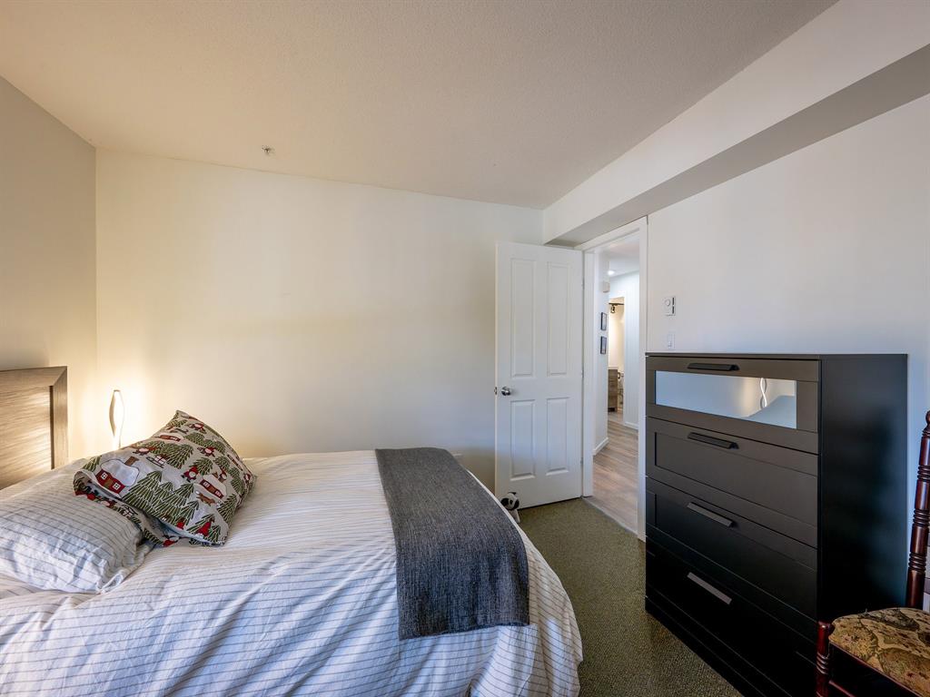 #3 – 4388 Northlands Boulevard