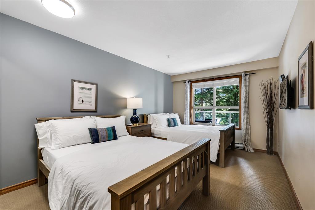 #212 – 4800 Spearhead Drive