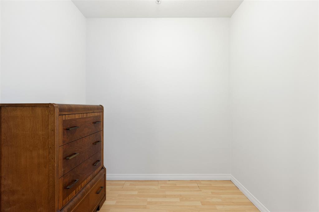 #38 – 7410 Flint Street