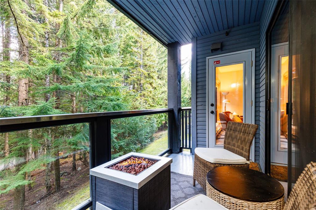 #102 – 4821 Spearhead Drive