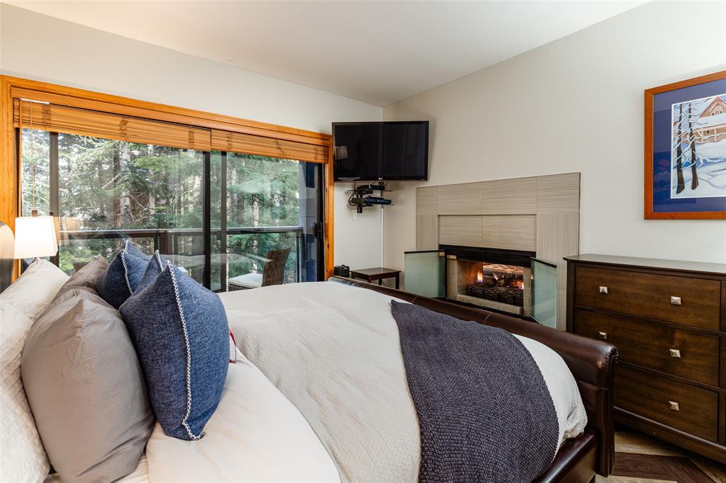 #102 – 4821 Spearhead Drive
