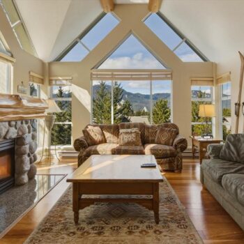 #409 – 4910 Spearhead Place