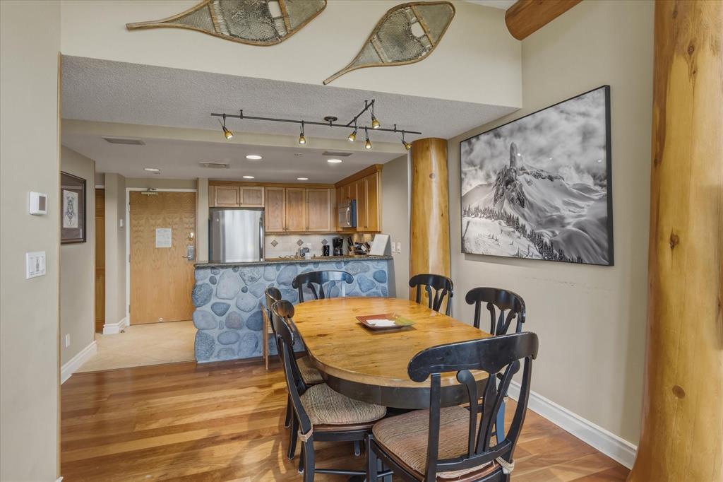 #409 – 4910 Spearhead Place