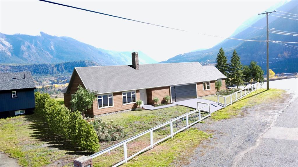 342 & 348 Mountain View Road