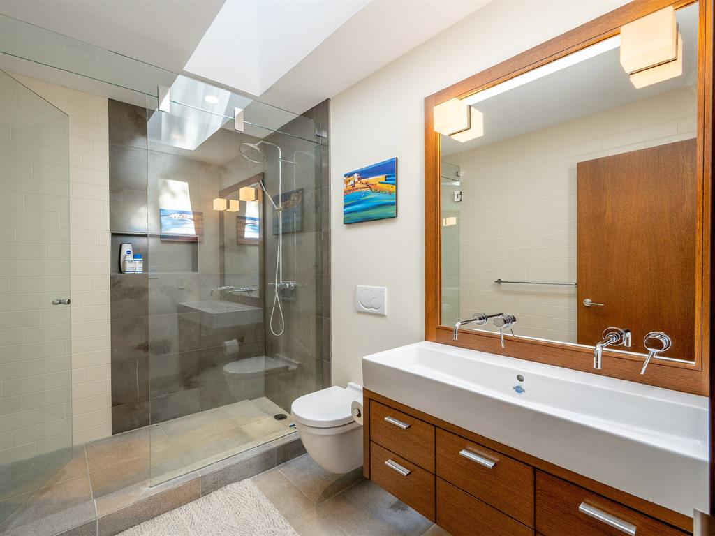 8364 Mountain View Drive