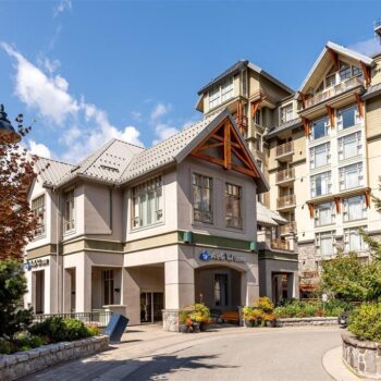 #4402 – 4295 Blackcomb Way