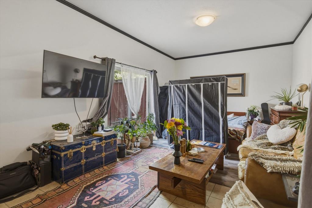 #2 – 7467 Prospect Street