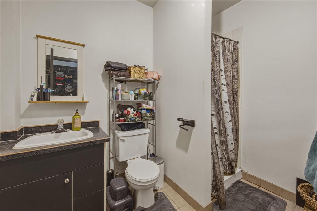 #2 – 7467 Prospect Street