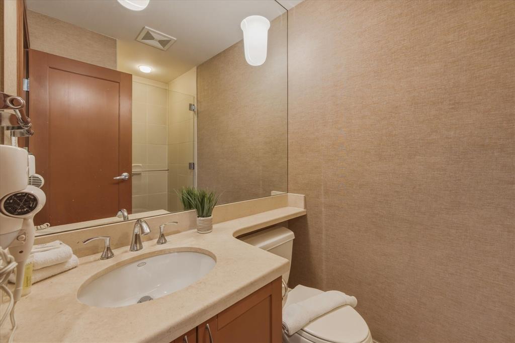 4827 Casabella Crescent