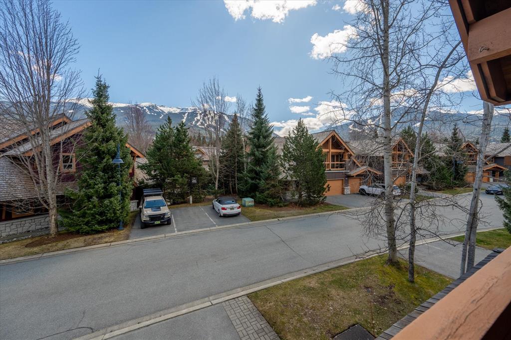 4827 Casabella Crescent