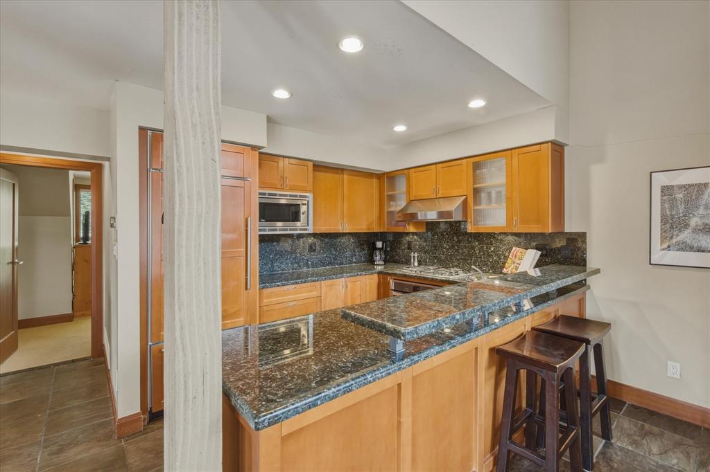 4827 Casabella Crescent