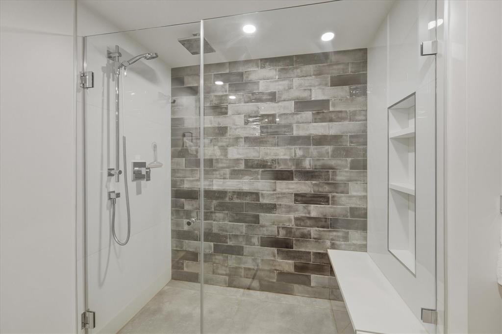 #16 – 4628 Blackomb Way