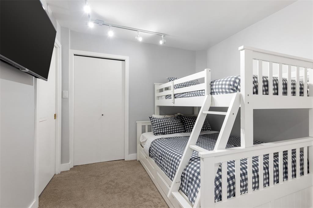 #2 – 4637 Blackcomb Way