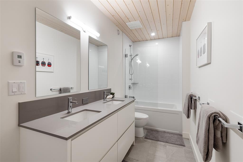 9111 Riverside Drive