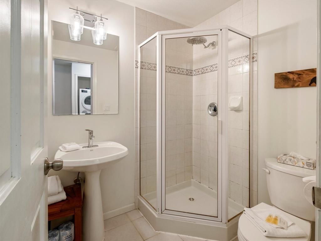 #20 – 4325 Northlands Boulevard