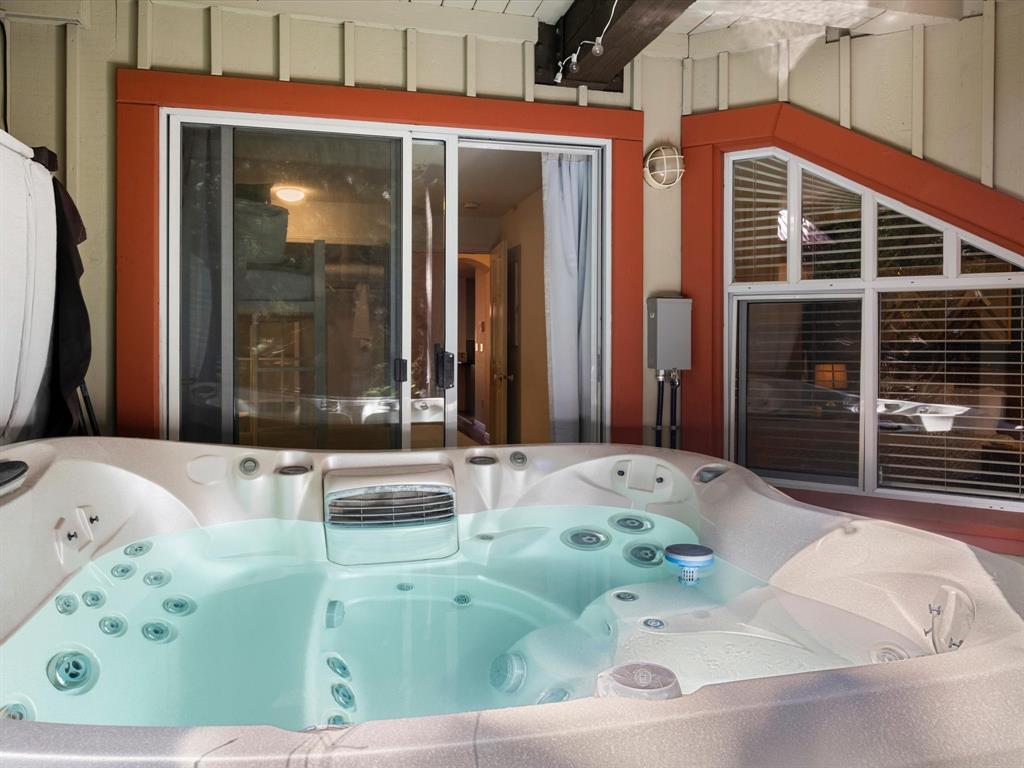 #20 – 4325 Northlands Boulevard