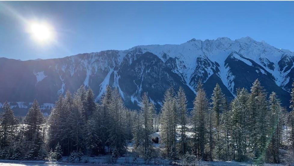 #41 – 4000 Sunstone Way