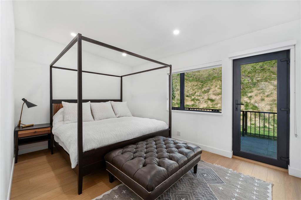 #41 – 4000 Sunstone Way