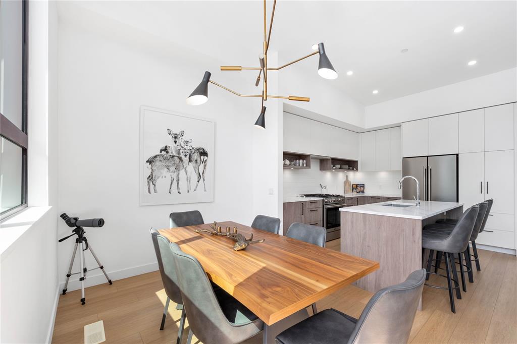 #41 – 4000 Sunstone Way