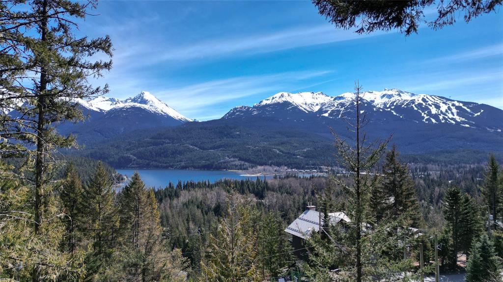 8396 Mountainview Drive