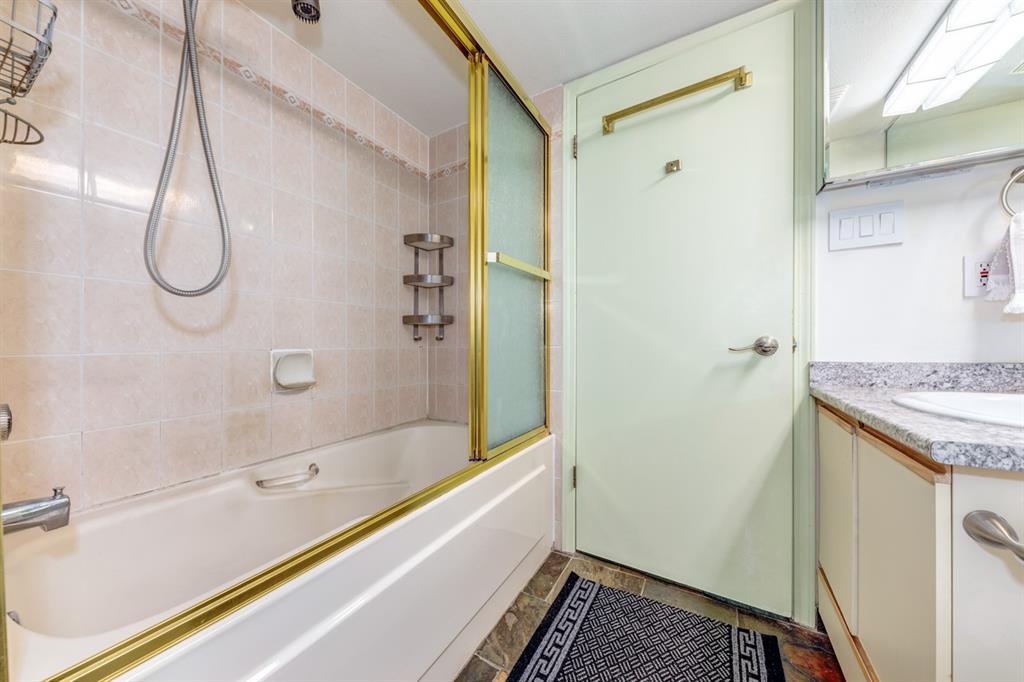 #414 – 4809 Spearhead Drive