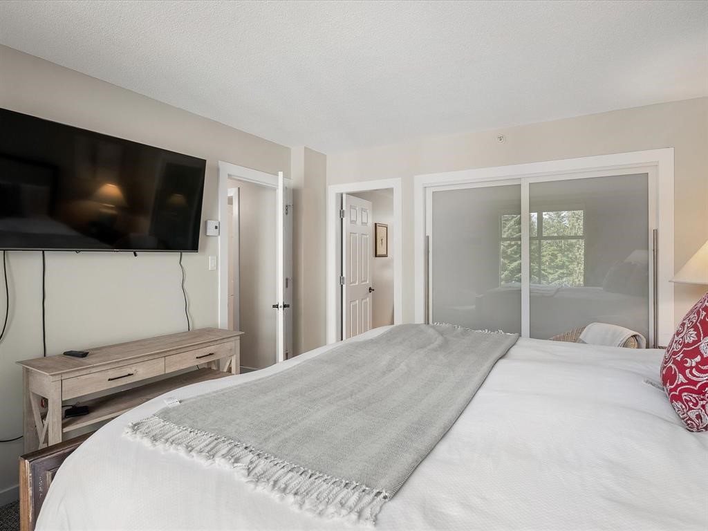 #415 – 4910 Spearhead Place