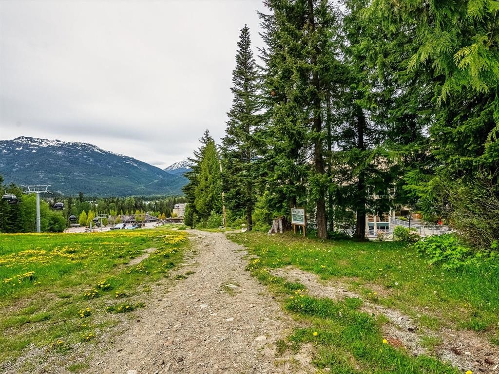 #415 – 4910 Spearhead Place