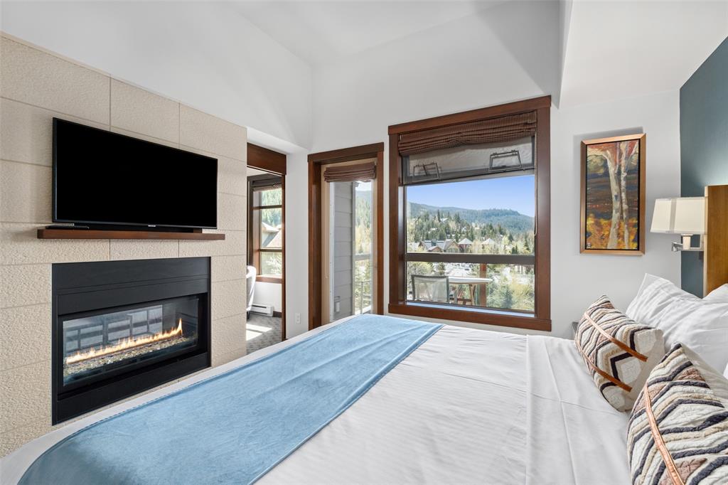 #404C – 2020 London Lane