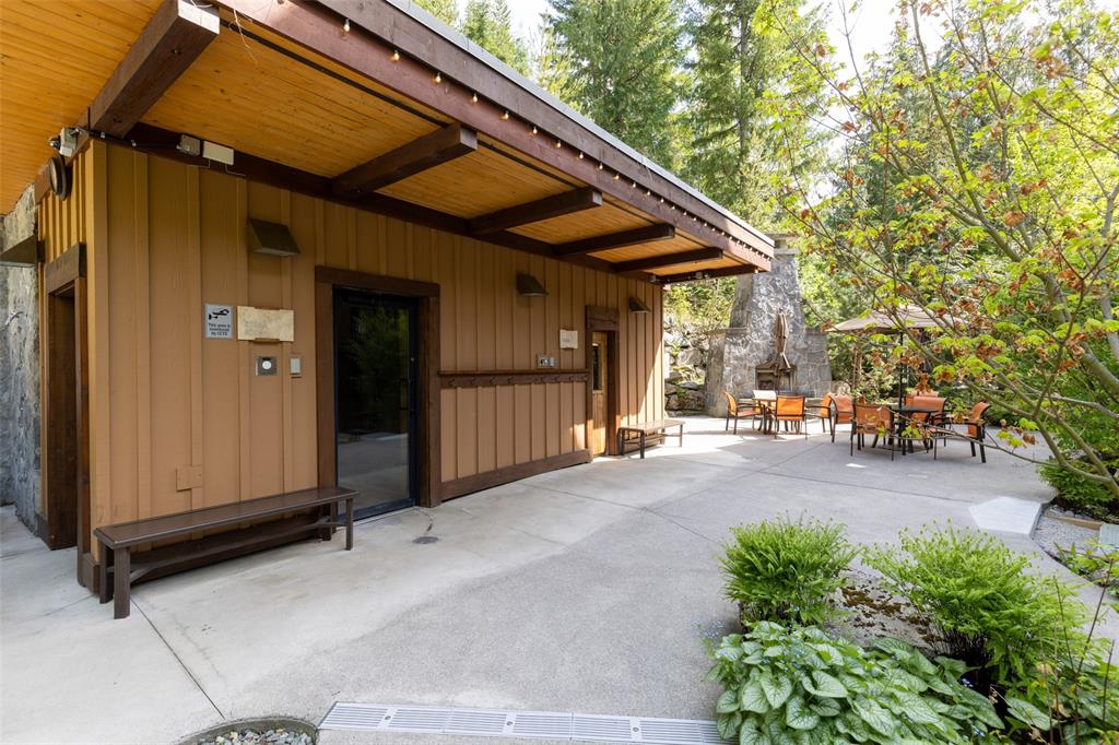 #404C – 2020 London Lane