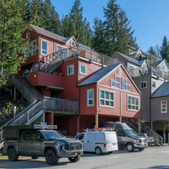 #3 – 2162 Sarajevo Drive