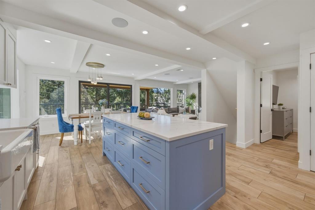 8353 Rainbow Drive