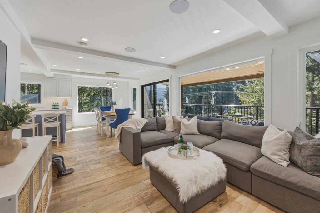 8353 Rainbow Drive
