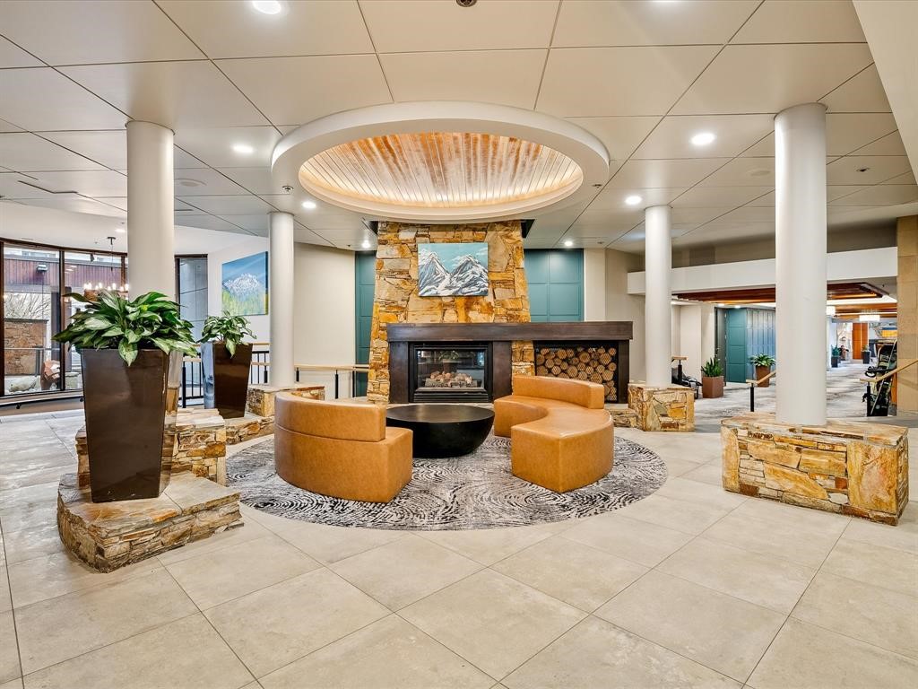 #613 – 4050 Whistler Way