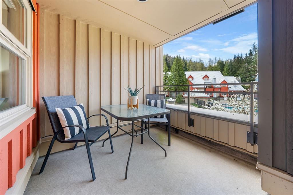 #204 – 2050 Lake Placid Road
