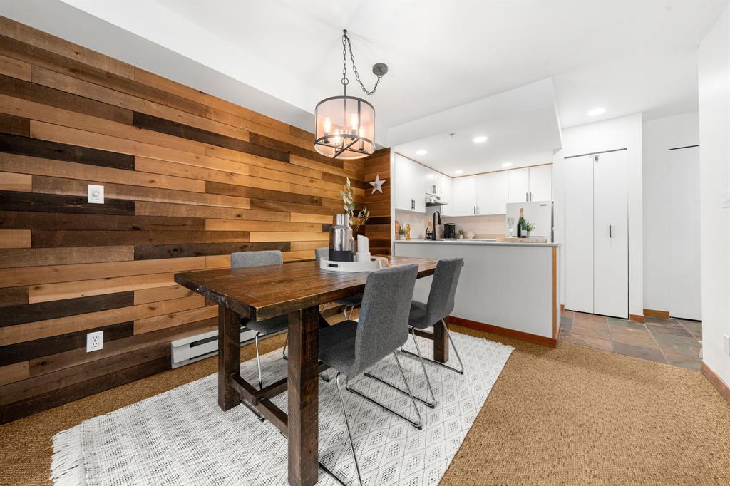 #204 – 2050 Lake Placid Road