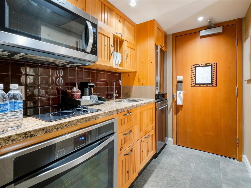 #577 – 4090 Whistler Way