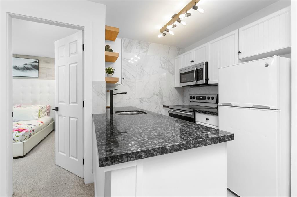 #347 – 4800 Spearhead Drive