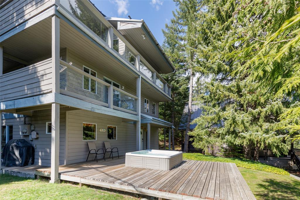 8325 Rainbow Drive