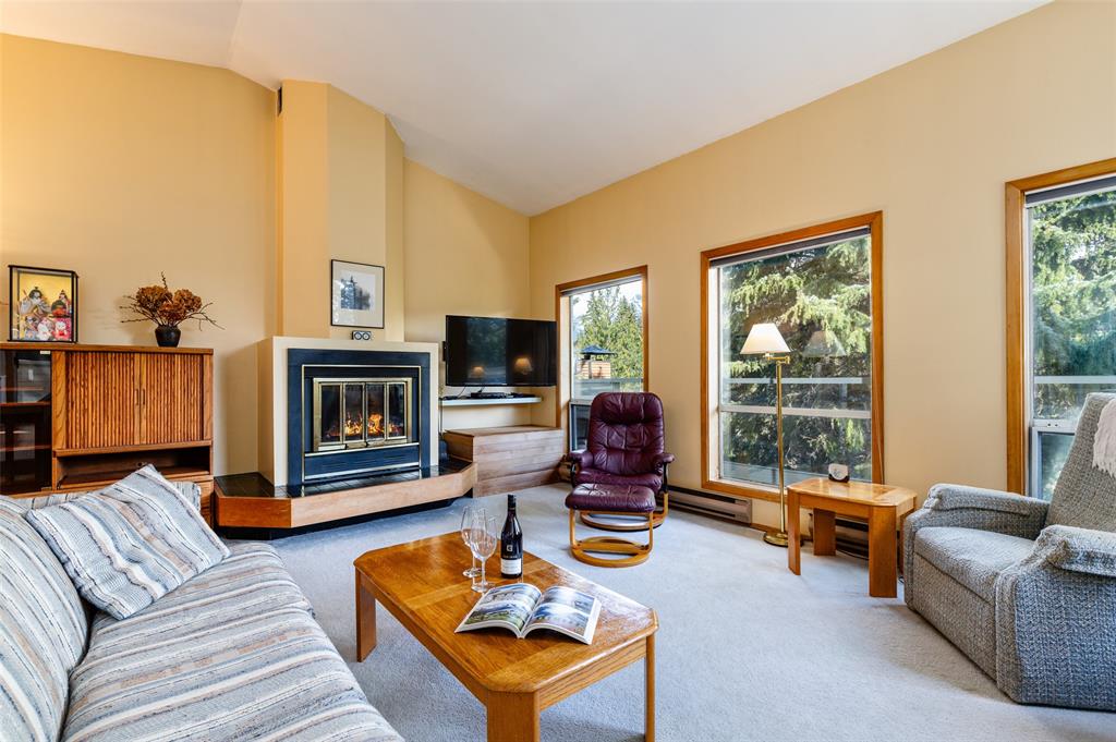 8325 Rainbow Drive