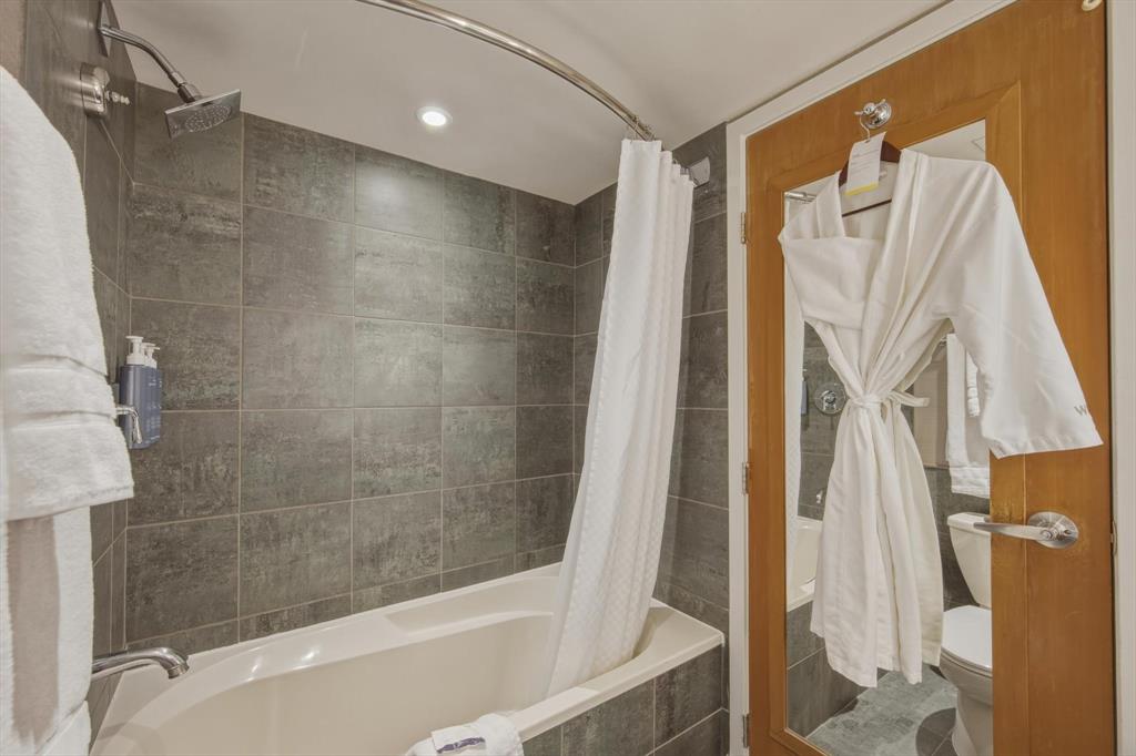 #963 – 4090 Whistler Way